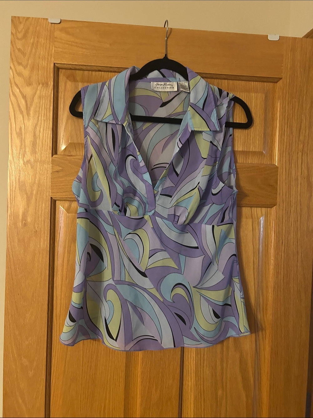 Giorgio Fiorelli Lavender, Mint & Light Blue Sleeveless V-Neck Blouse